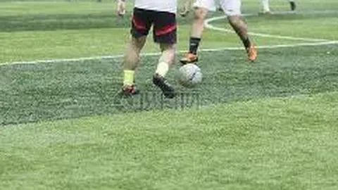 【揭秘】韩雨轩双色球25140独家预测：精准杀毒蓝球，锁定关键号码15！